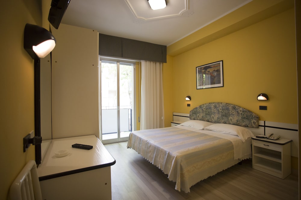 hotel madison