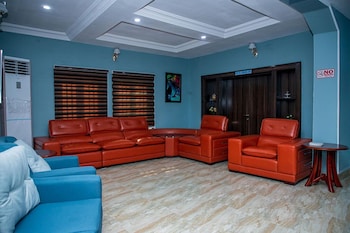 home suites and resort