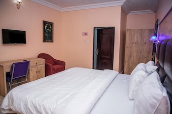 home suites and resort