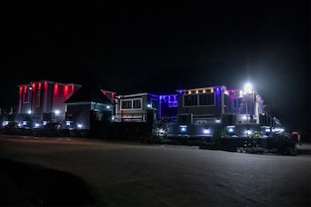 home suites and resort