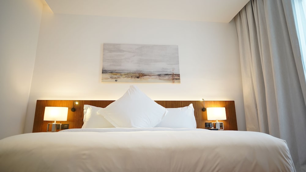 jasmine garden hotel