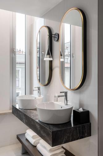 radisson collection hotel santa sofia milan