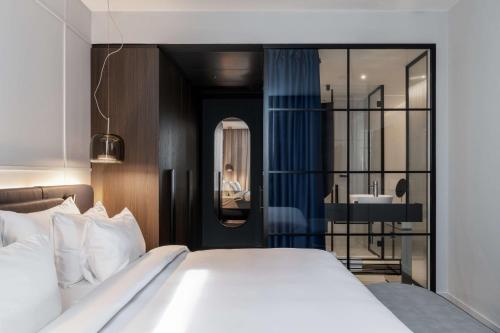 radisson collection hotel santa sofia milan