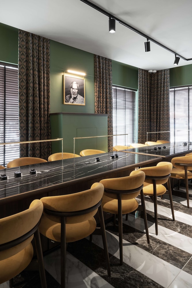 radisson collection hotel santa sofia milan