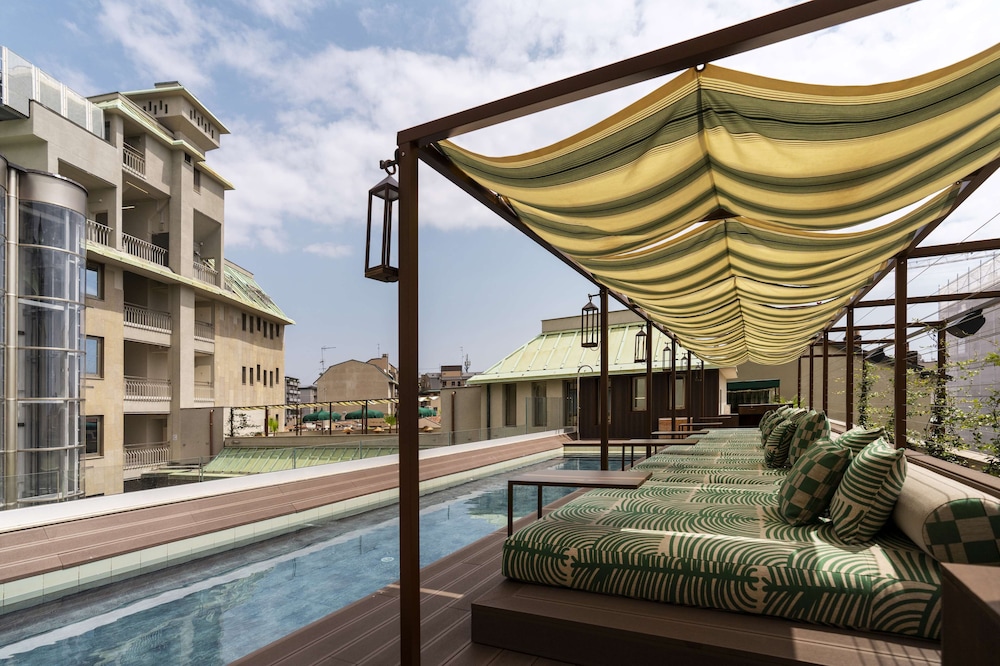 radisson collection hotel santa sofia milan