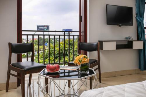 hanoi airport suites hostel and travel