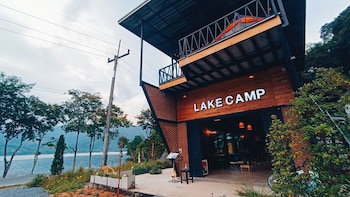 lake camp resort