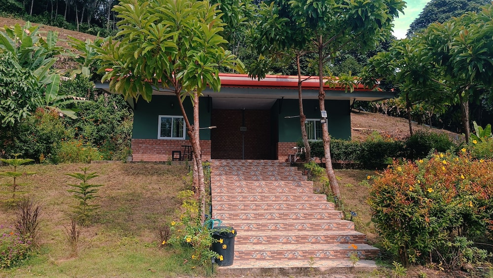lake camp resort