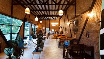 lake camp resort