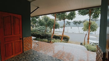 lake camp resort