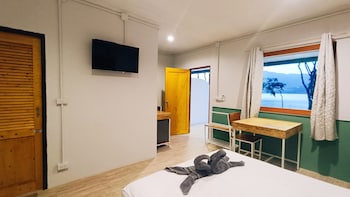lake camp resort