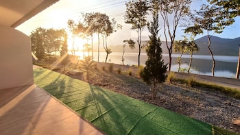 lake camp resort