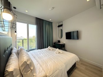 urban elephant suites