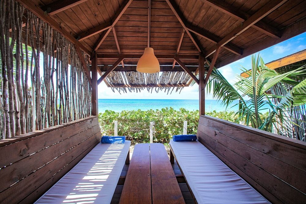 conch beach cabins rumbus beach