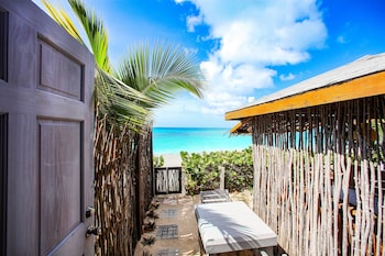 conch beach cabins rumbus beach