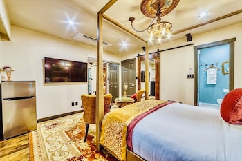 neocolonial nouveau kensington vacation home