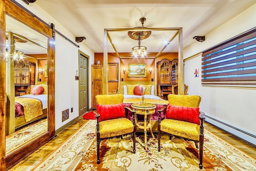 neocolonial nouveau kensington vacation home