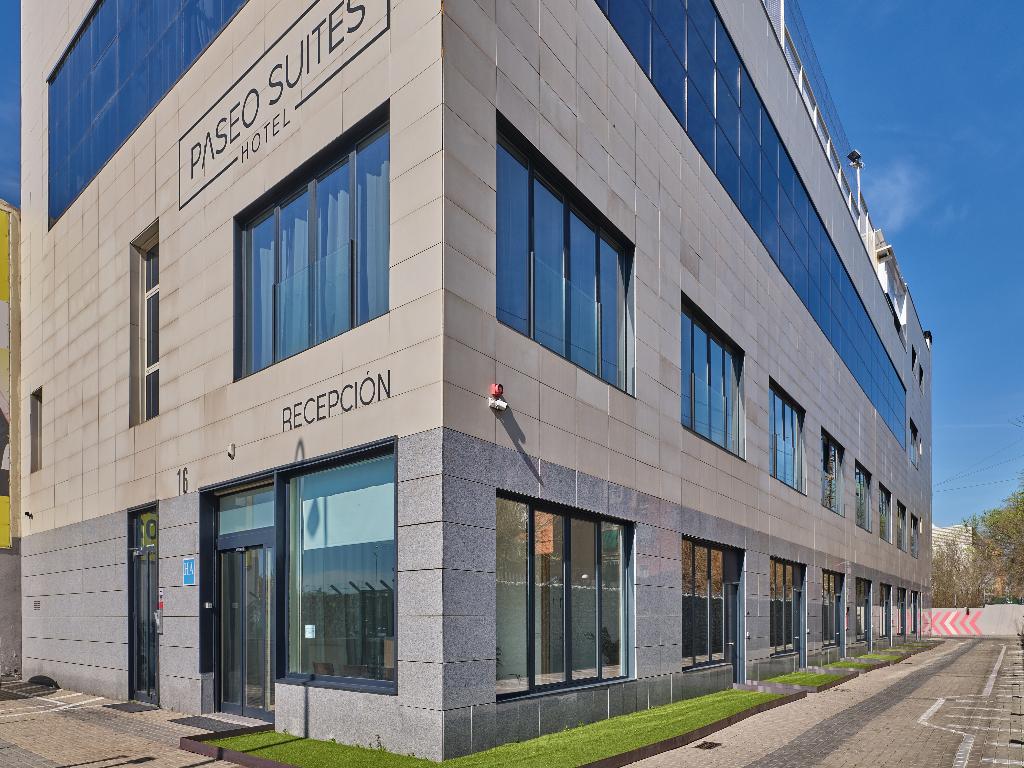 paseo suites hotel