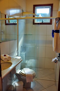 gaia gardens pousada