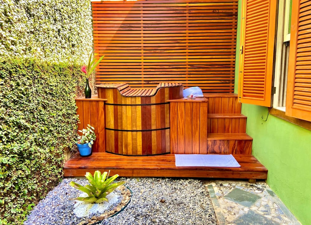 gaia gardens pousada