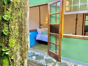 gaia gardens pousada