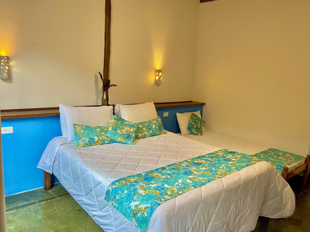 gaia gardens pousada