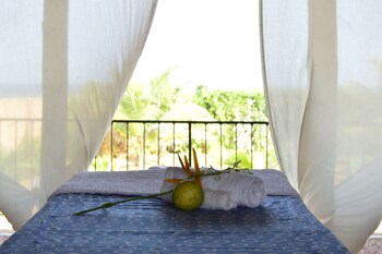 la maison bleue lome