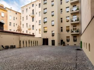 the viaduct suites and more