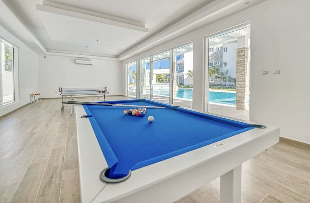 playa coral condo in paradise f22