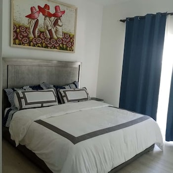 playa coral condo in paradise f22