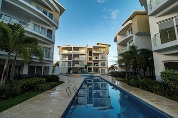 playa coral condo in paradise f22