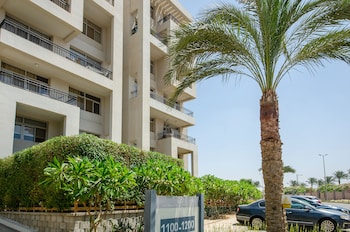 vesta cairo festival city residence