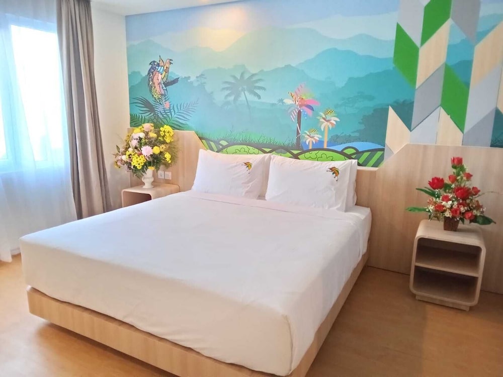 maxonehotels com at jayapura
