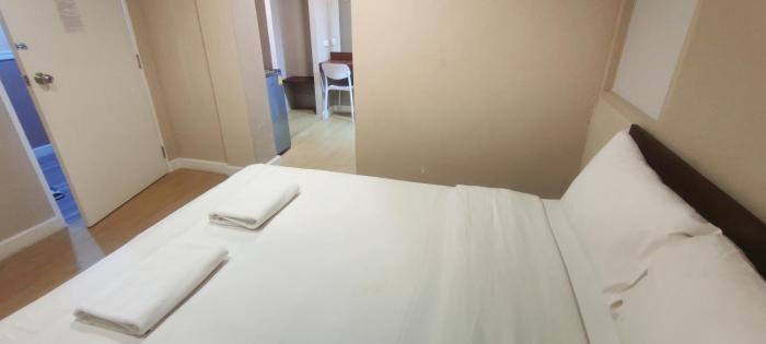 the sea bangsaen hotel