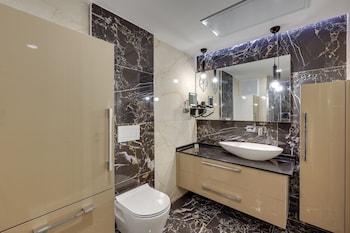 ege birlik seasight suites