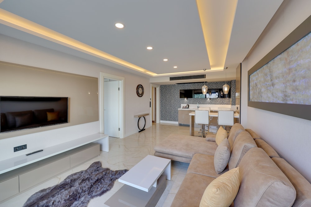 ege birlik seasight suites