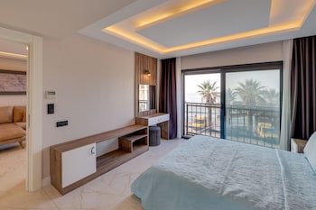 ege birlik seasight suites
