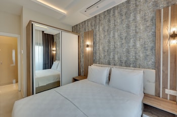 ege birlik seasight suites
