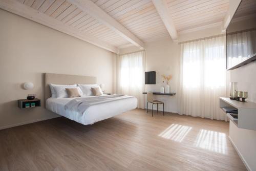 open hotel