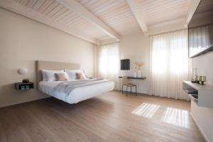 open hotel