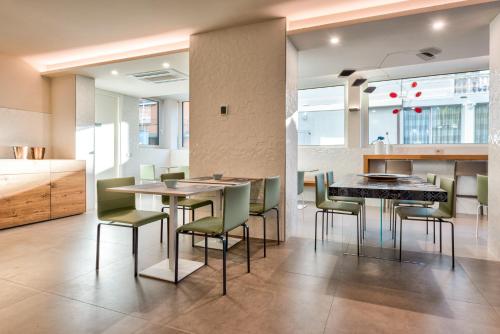 open hotel