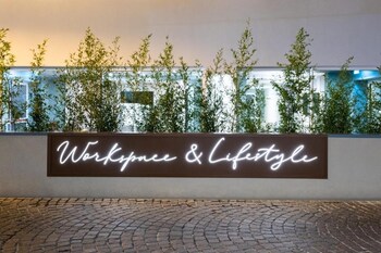 open hotel