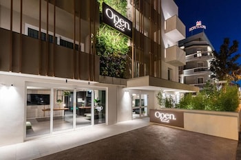 open hotel
