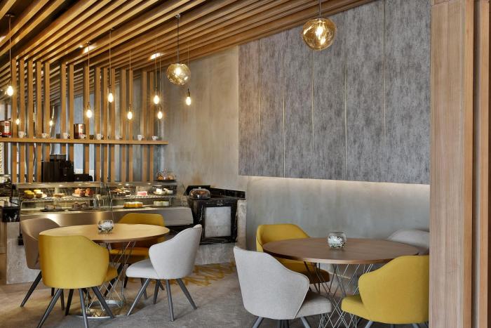 holiday inn and suites al khobar an ihg hotel