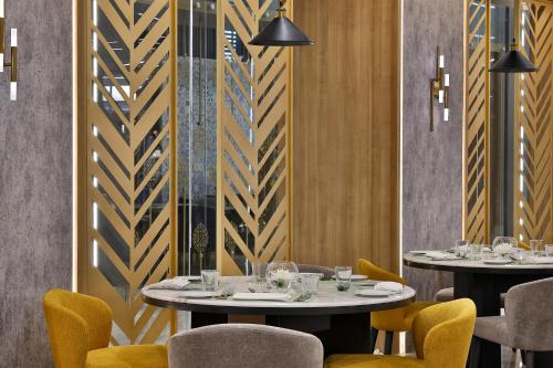 holiday inn and suites al khobar an ihg hotel