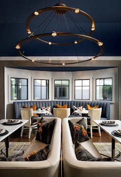 hotel hartness