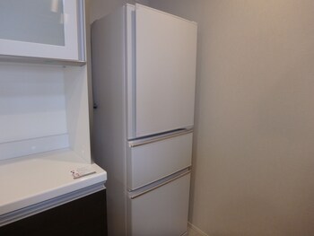 buransiera naha akebono puremisuto 1009