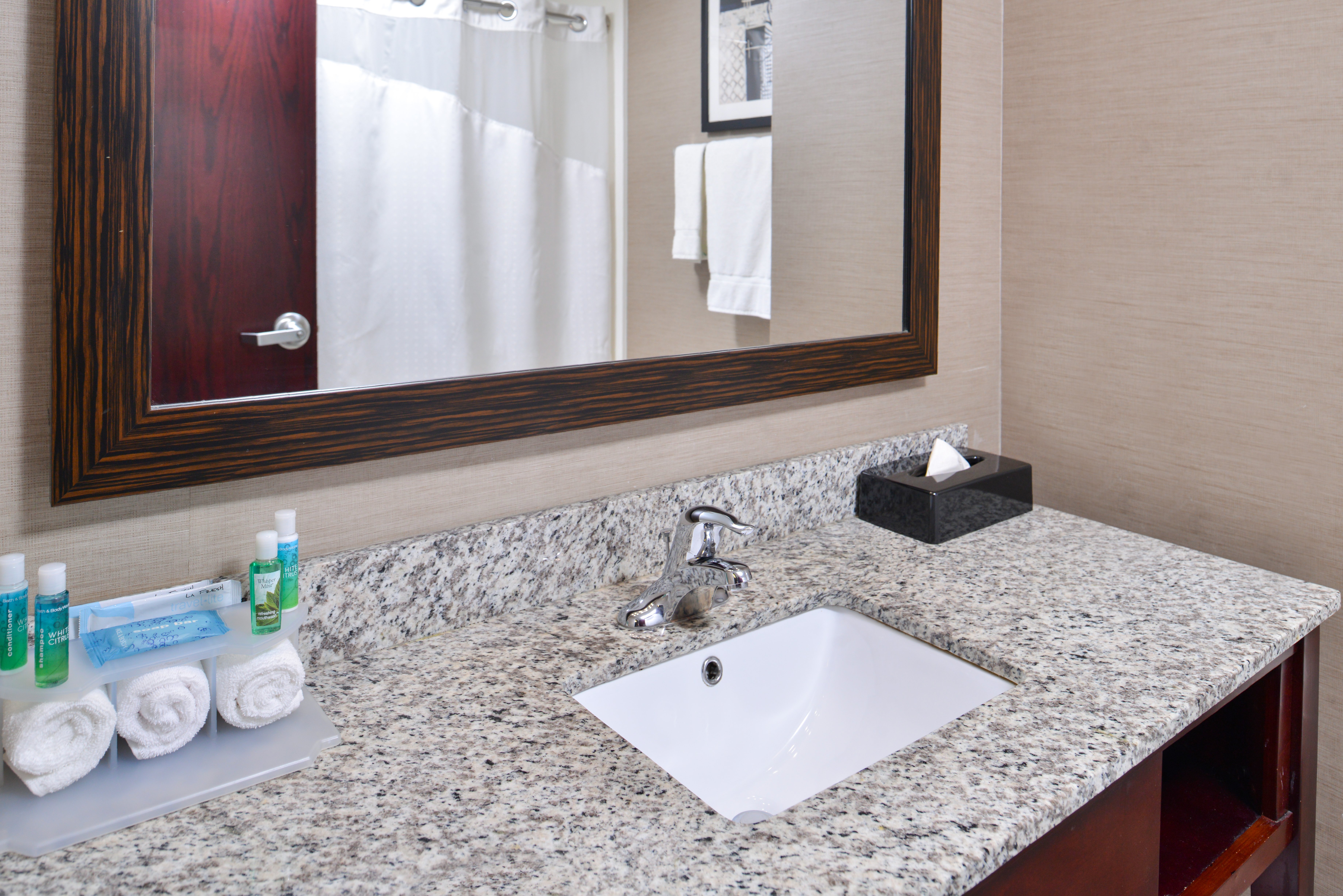 holiday inn express canandaigua finger lakes by ihg