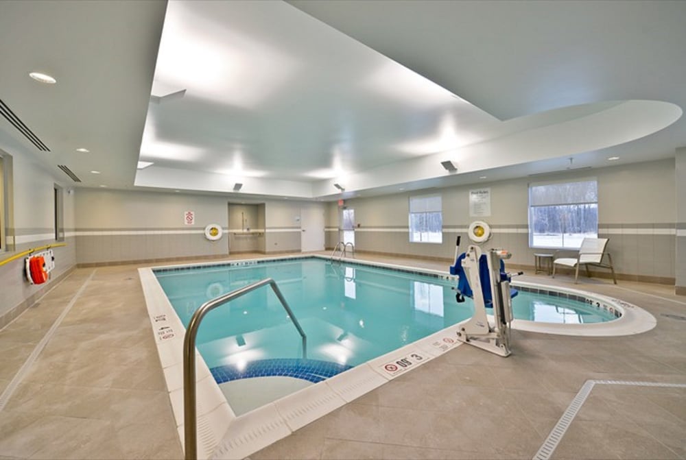 holiday inn express canandaigua finger lakes by ihg