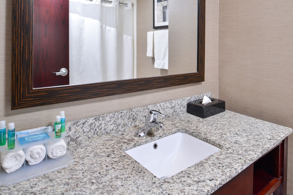 holiday inn express canandaigua finger lakes by ihg
